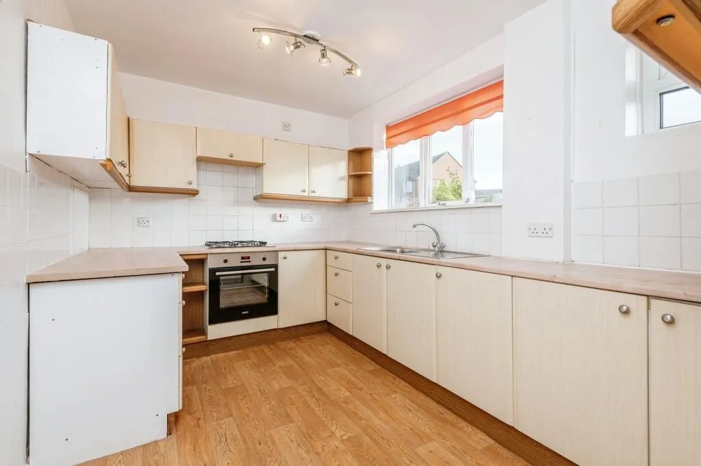 Rothwell, Leeds, West Yorkshire, LS26 0QR - Online Auctions