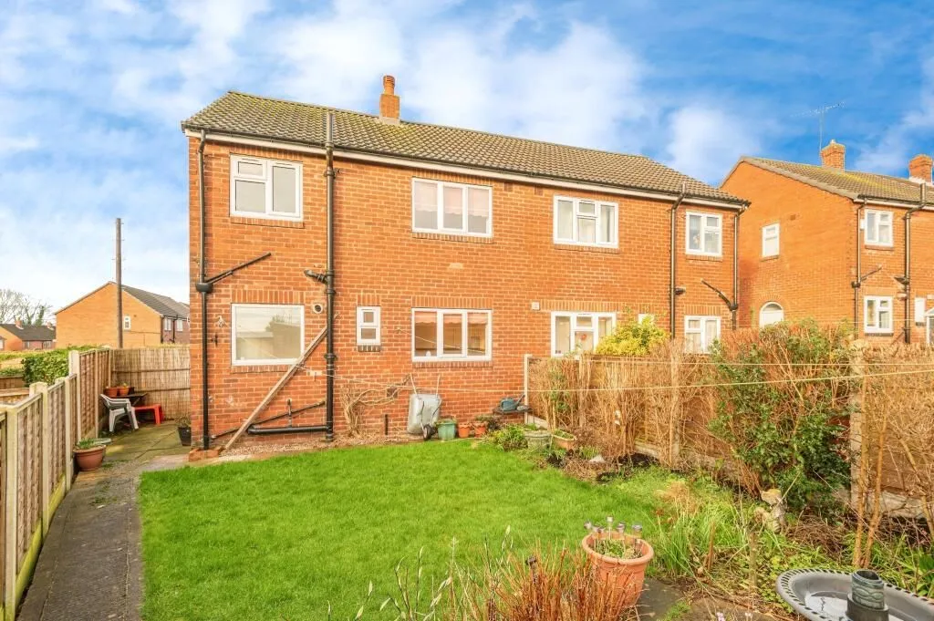 Rothwell, Leeds, West Yorkshire, LS26 0QR - Online Auctions