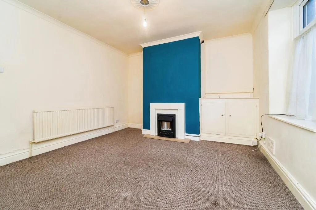 Clitheroe, Lancashire, BB7 1NR - Online Auctions