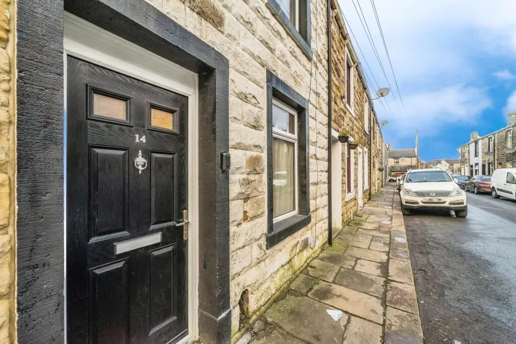 Clitheroe, Lancashire, BB7 1NR - Online Auctions
