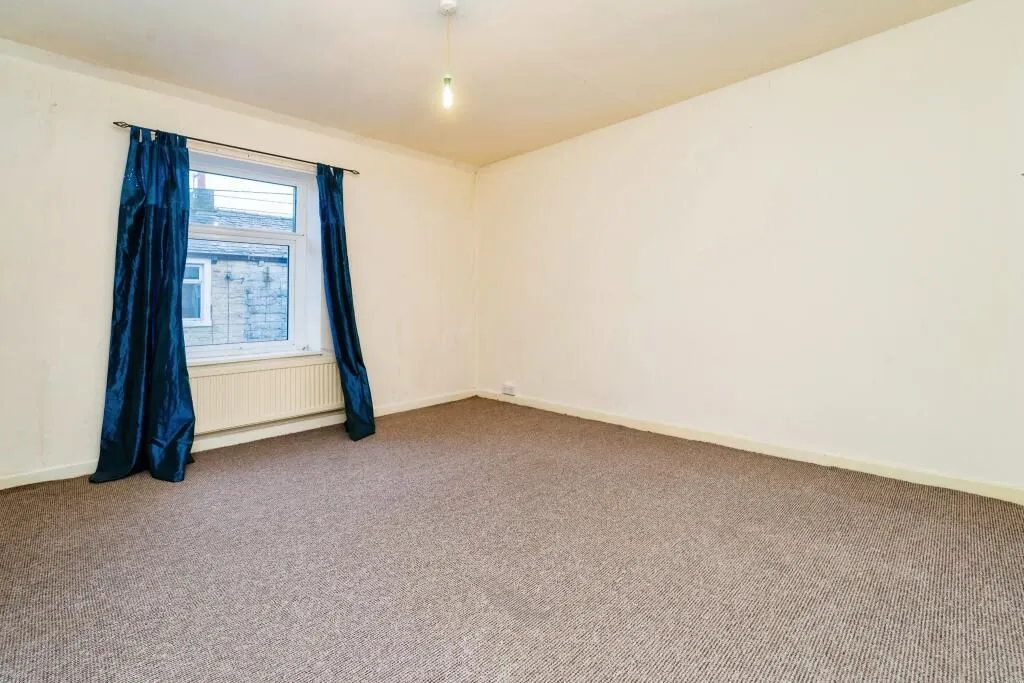 Clitheroe, Lancashire, BB7 1NR - Online Auctions