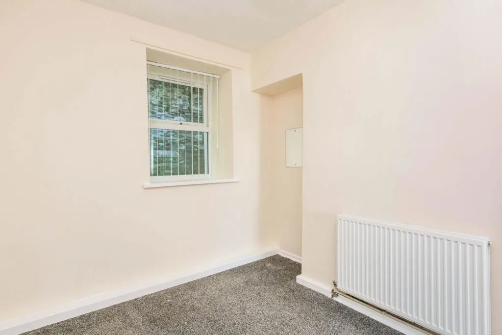 Blaenau Ffestiniog, Gwynedd, LL41 3HB - Online Auctions