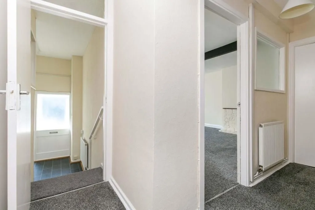 Blaenau Ffestiniog, Gwynedd, LL41 3HB - Online Auctions