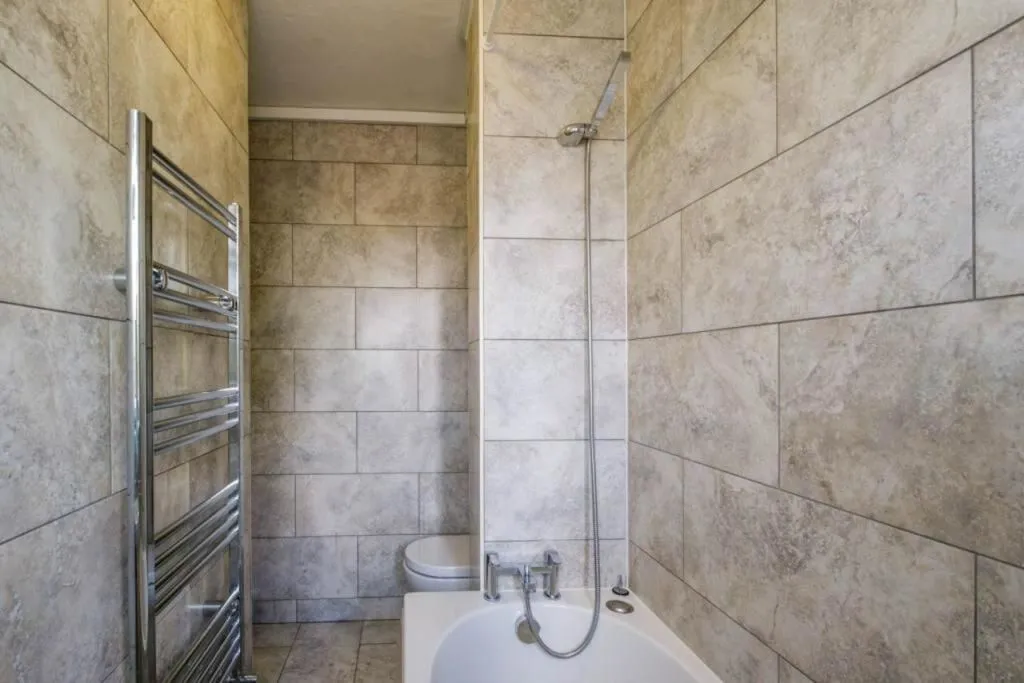 Offham House, Beckway Street, London, SE17 1TW - Online Auctions