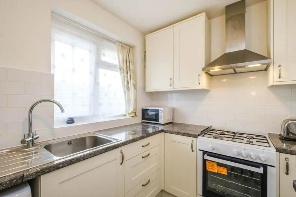 Offham House, Beckway Street, London, SE17 1TW - Online Auctions