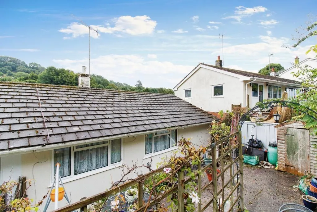 Brixham, Devon, TQ5 0DE - Online Auctions