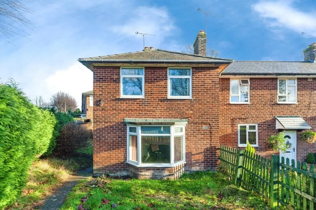 Wrexham, Clwyd, LL12 7EU - Online Auctions