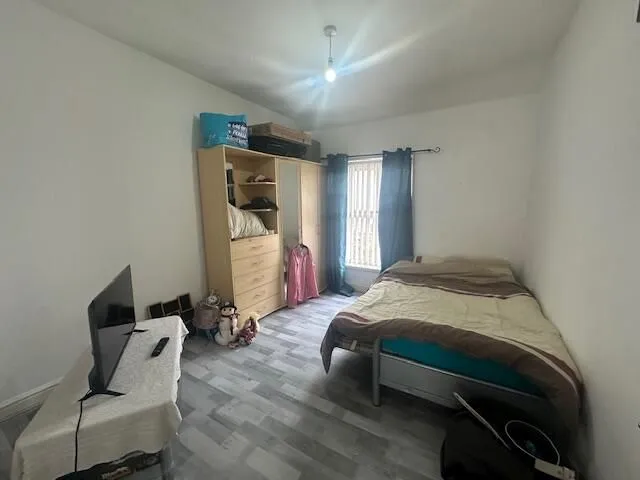Aberbargoed, Bargoed, Mid Glamorgan, CF81 9BW - Online Properties