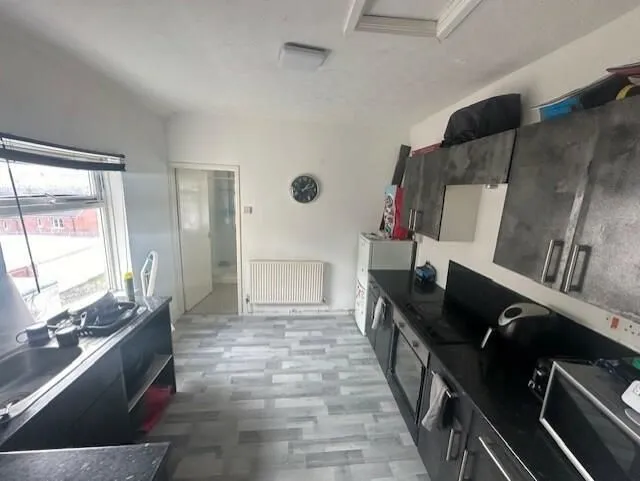 Aberbargoed, Bargoed, Mid Glamorgan, CF81 9BW - Online Properties