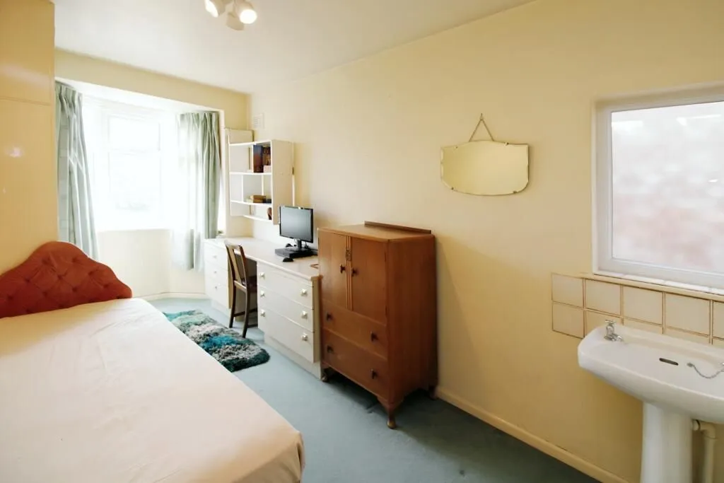 Leicester, Leicestershire, LE2 3RF - Online Properties