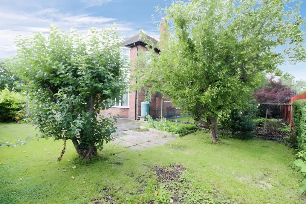Leicester, Leicestershire, LE2 3RF - Online Properties