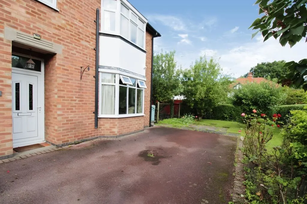Leicester, Leicestershire, LE2 3RF - Online Properties