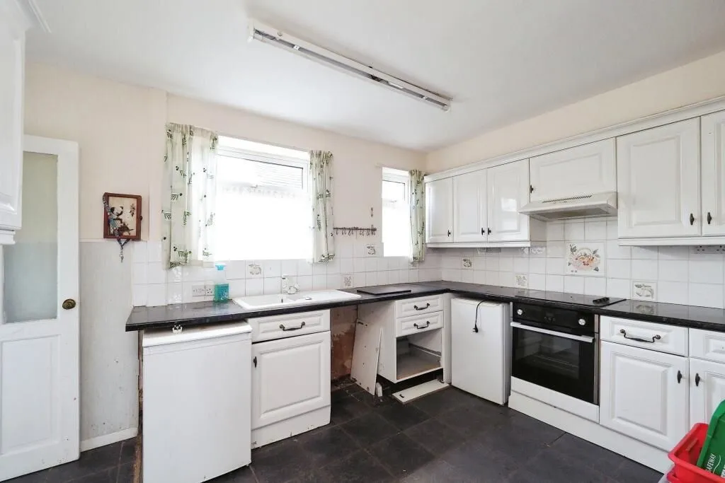 Newthorpe, Nottingham, Nottinghamshire, NG16 3PX - Online Auctions