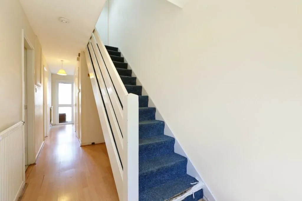 London, SE23 2PX - Online Auctions