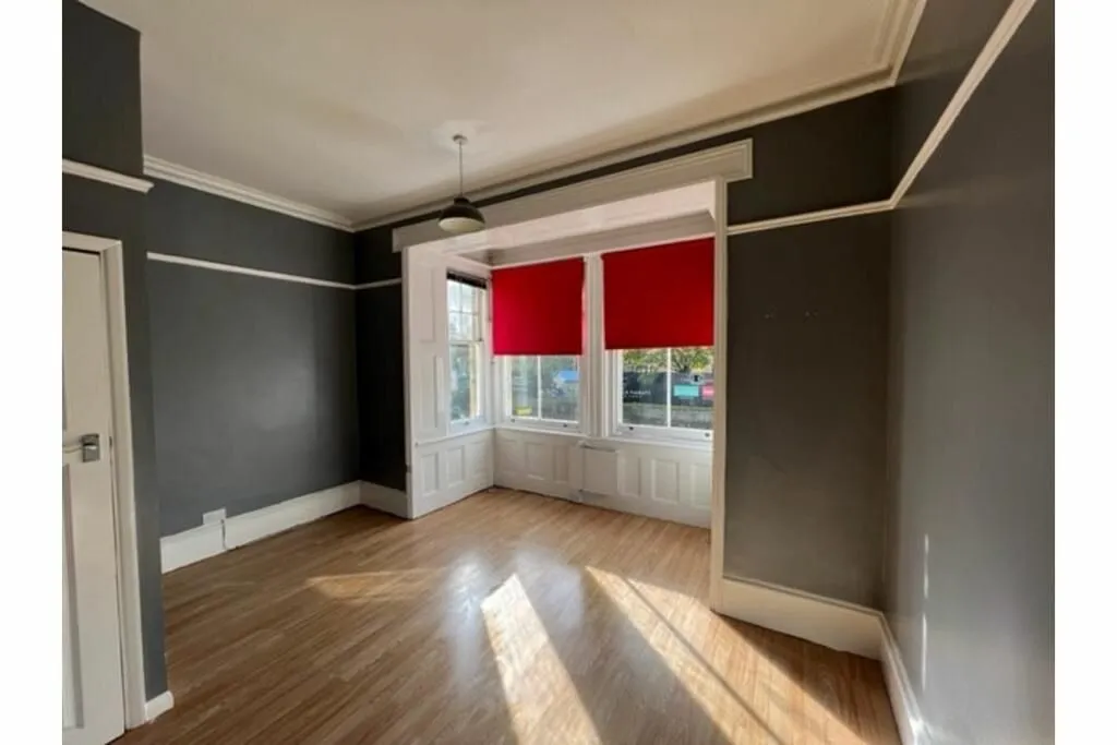 74 London Road, Maidstone, Kent, ME16 0DT - Online Auctions