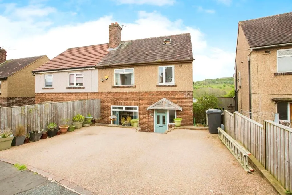 Brighouse, West Yorkshire, HD6 4BU - Online Auctions
