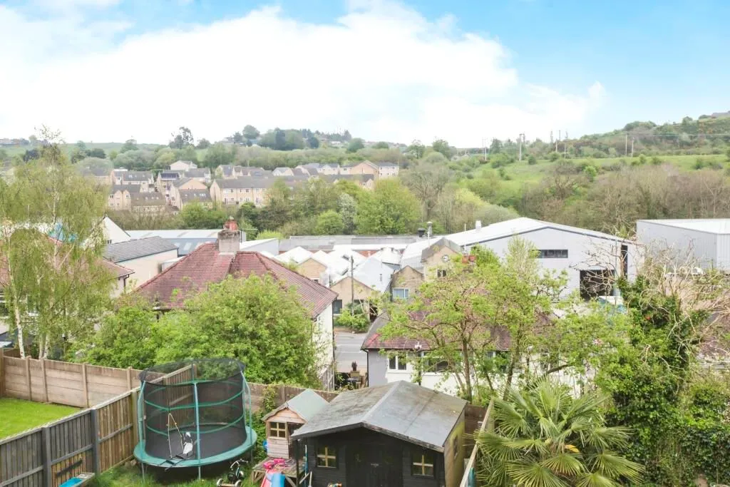 Brighouse, West Yorkshire, HD6 4BU - Online Auctions