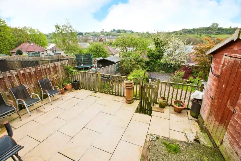 Brighouse, West Yorkshire, HD6 4BU - Online Auctions