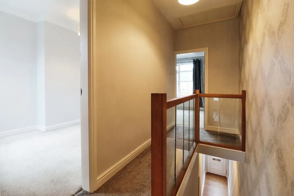 Doncaster, South Yorkshire, DN5 9RJ - Online Auctions