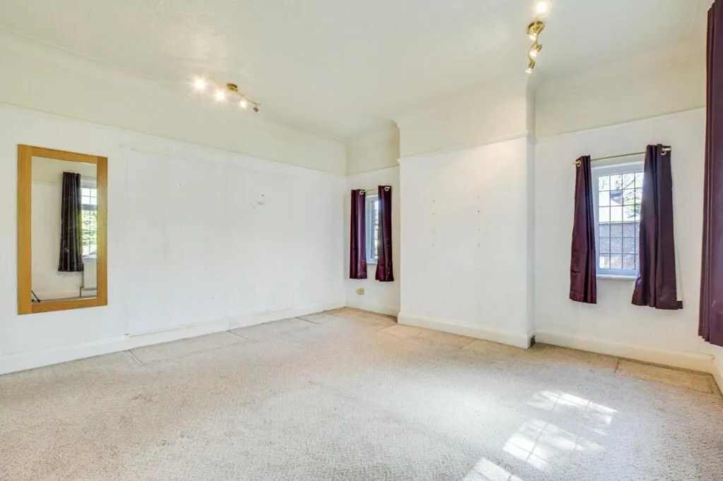 Ashton-on-Ribble, Preston, Lancashire, PR2 1AJ - Online Auctions