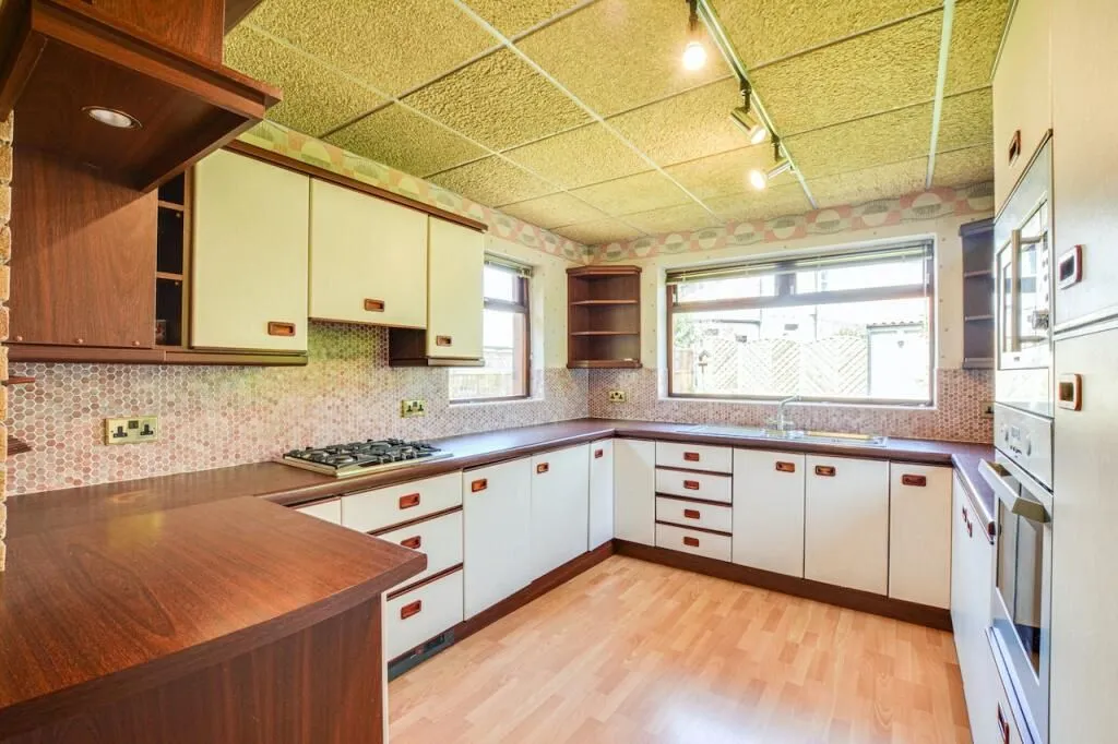 Ashton-on-Ribble, Preston, Lancashire, PR2 1AJ - Online Auctions