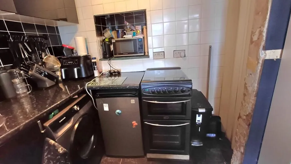Bradford, West Yorkshire, BD2 3LS - Online Properties