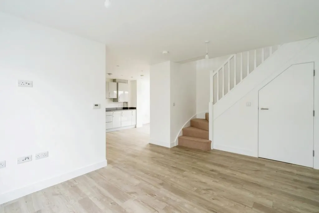 Chichester, West Sussex, PO19 6ER - Online Auctions
