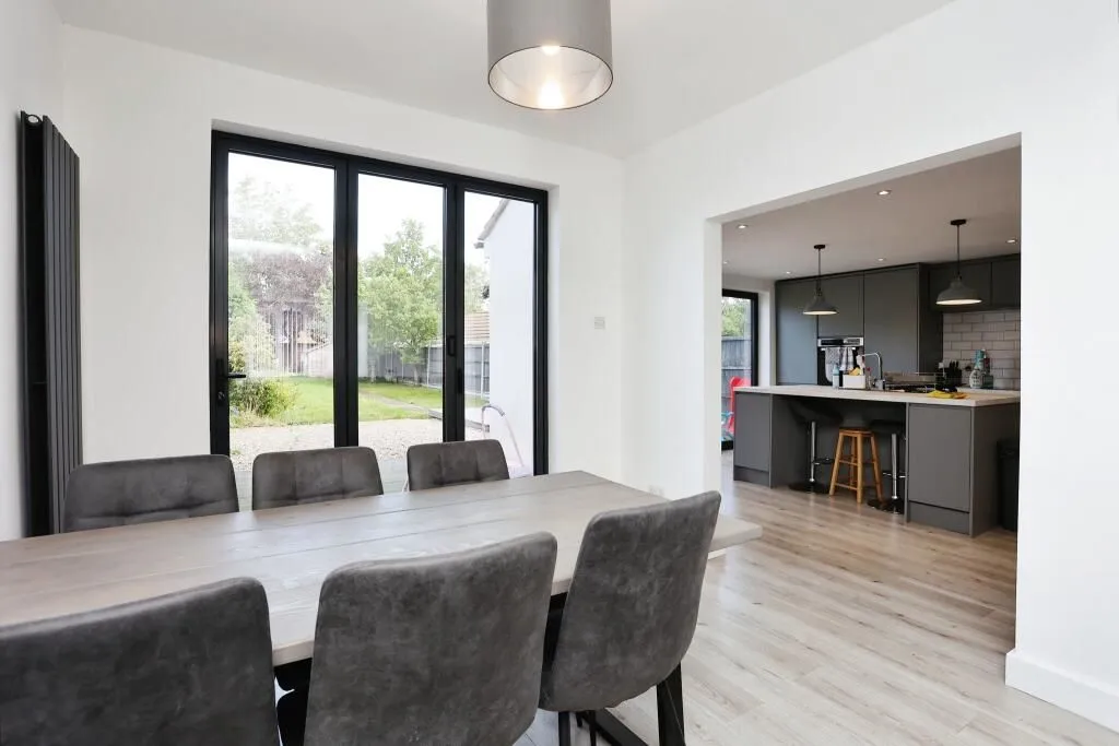Leicester Forest East, Leicester, Leicestershire, LE3 3JP - Online Auctions