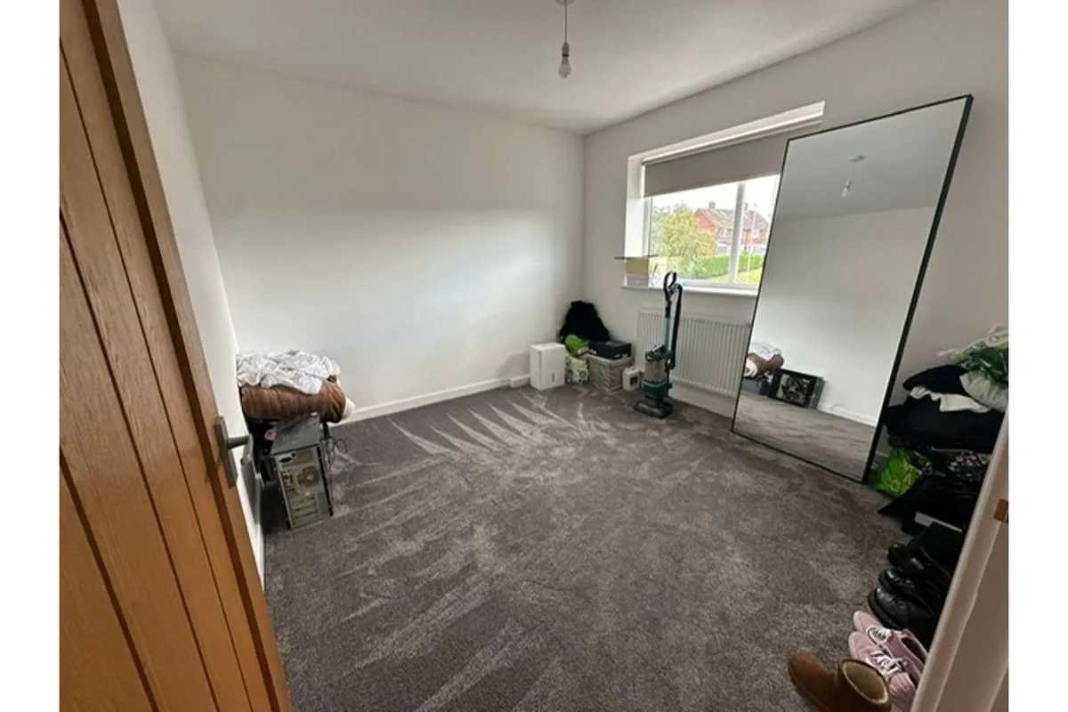 Leeds, West Yorkshire, LS12 4FF - Online Auctions