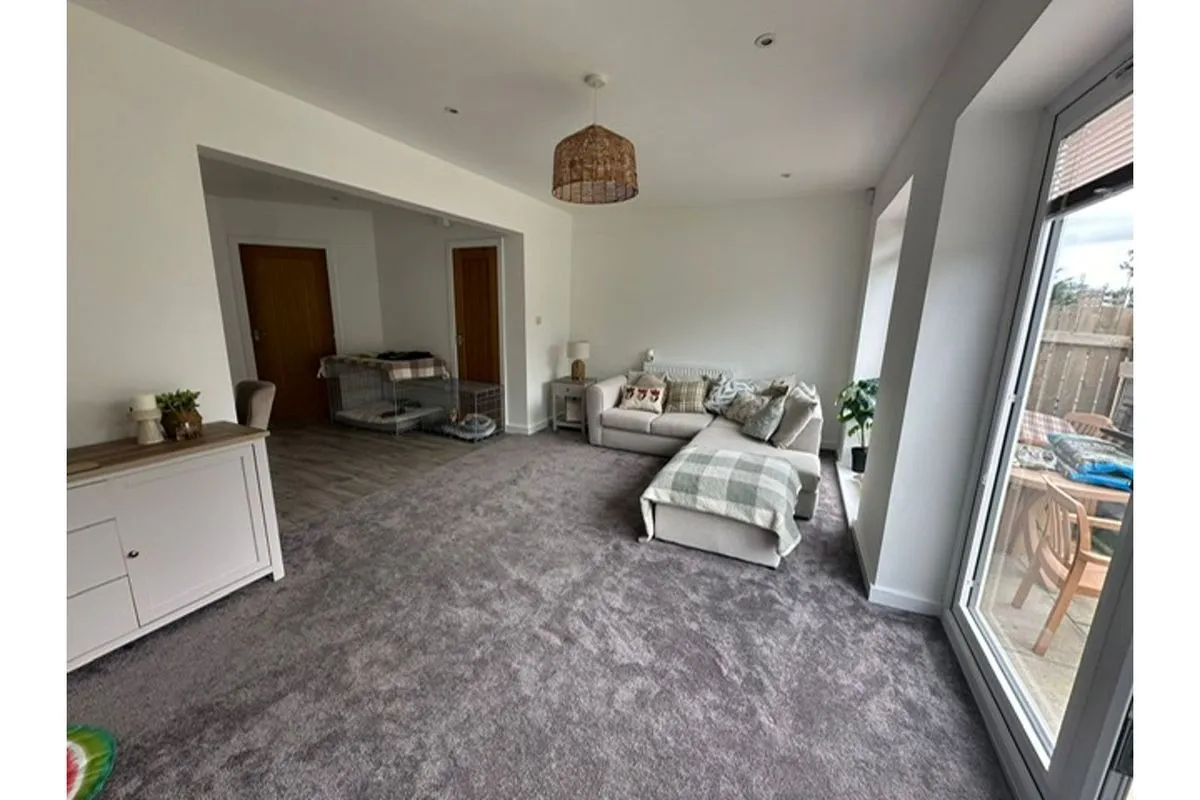 Leeds, West Yorkshire, LS12 4FF - Online Auctions