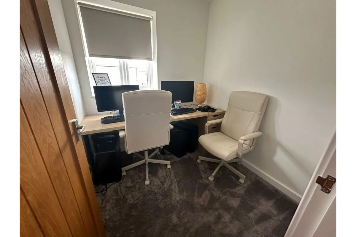 Leeds, West Yorkshire, LS12 4FF - Online Auctions