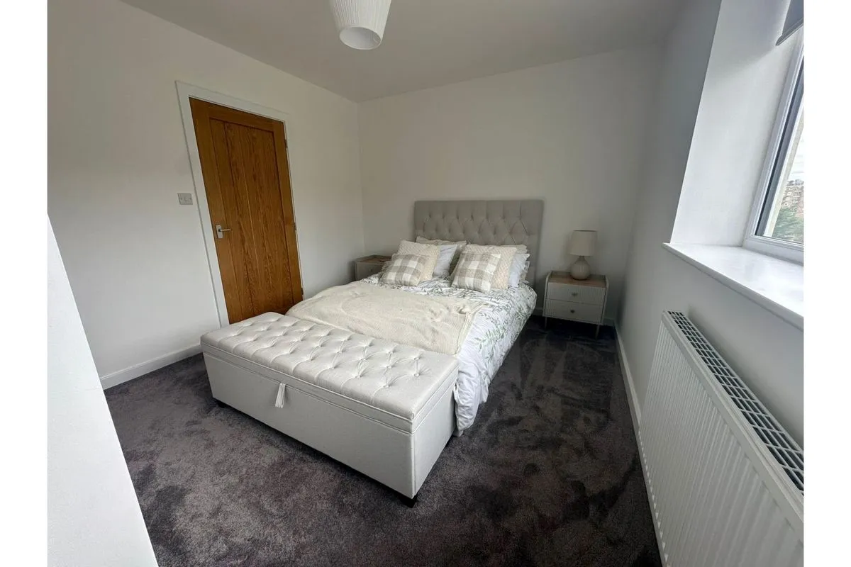 Leeds, West Yorkshire, LS12 4FF - Online Auctions
