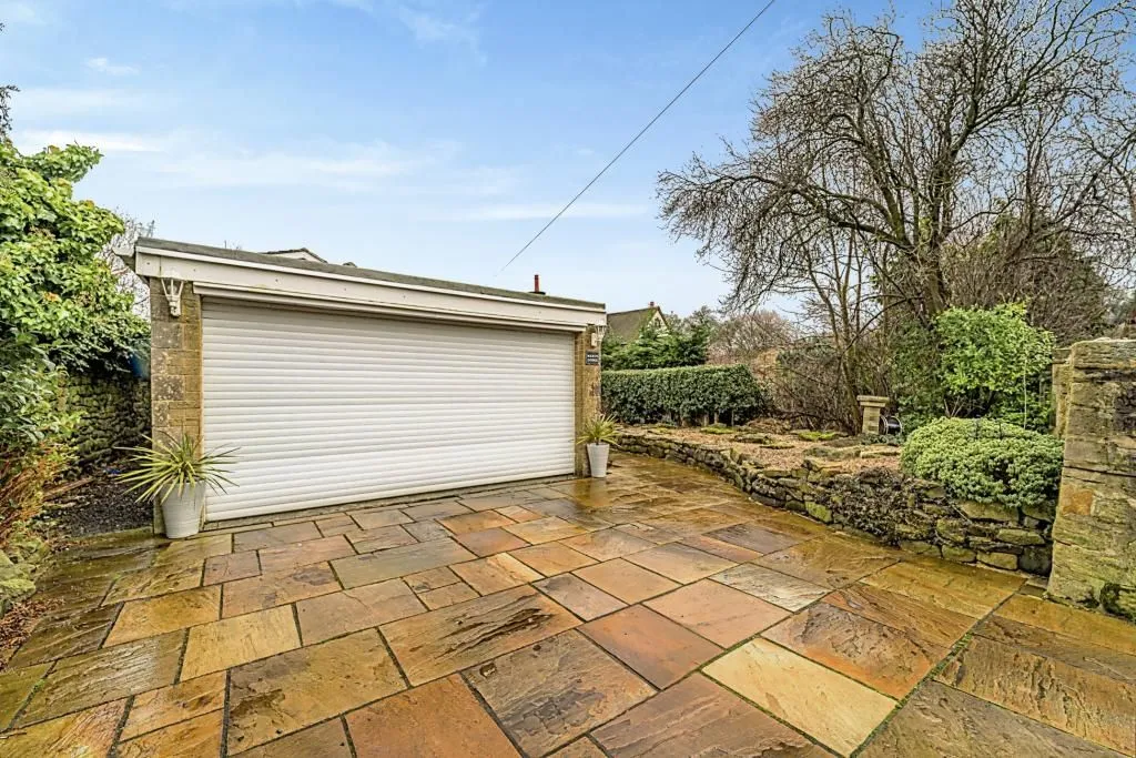 Manor Road, Keighley, West Yorkshire, BD20 6ET - Online Auctions