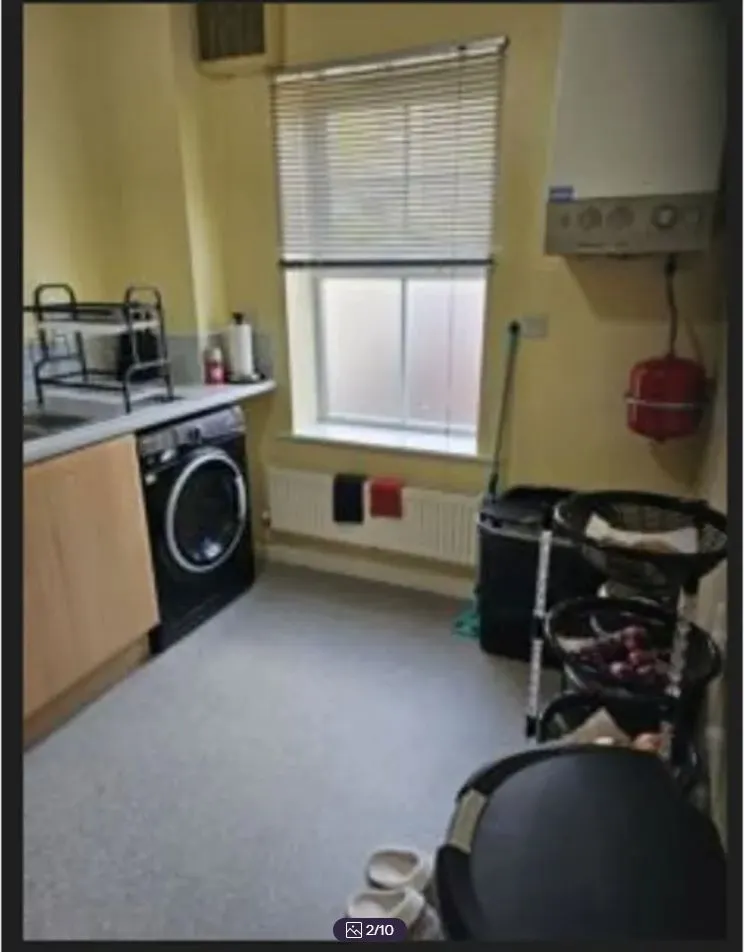 42 Silken Court, Nuneaton, Warwickshire, CV11 5NN - Online Auctions