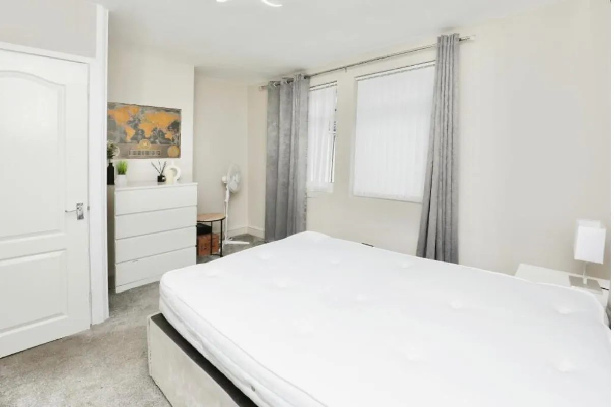 Liverpool, Merseyside, L13 9BX - Online Auctions