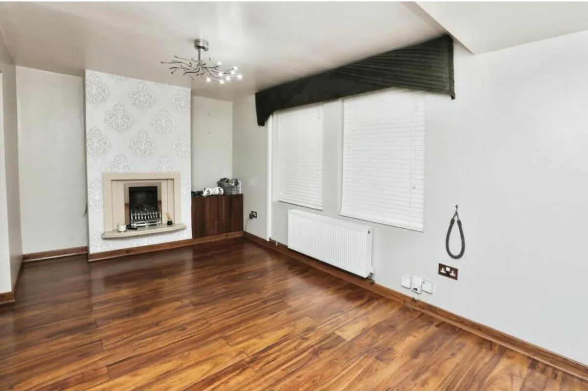 Liverpool, Merseyside, L13 9BX - Online Auctions