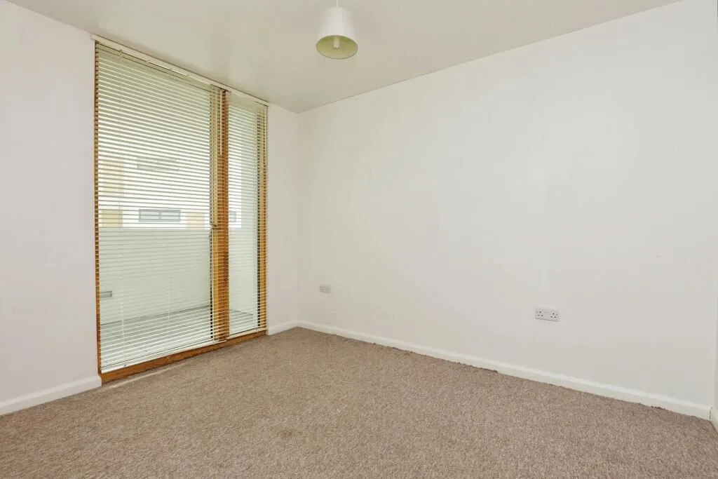 15 Mann Island, Liverpool, Merseyside, L3 1ER - Online Auctions