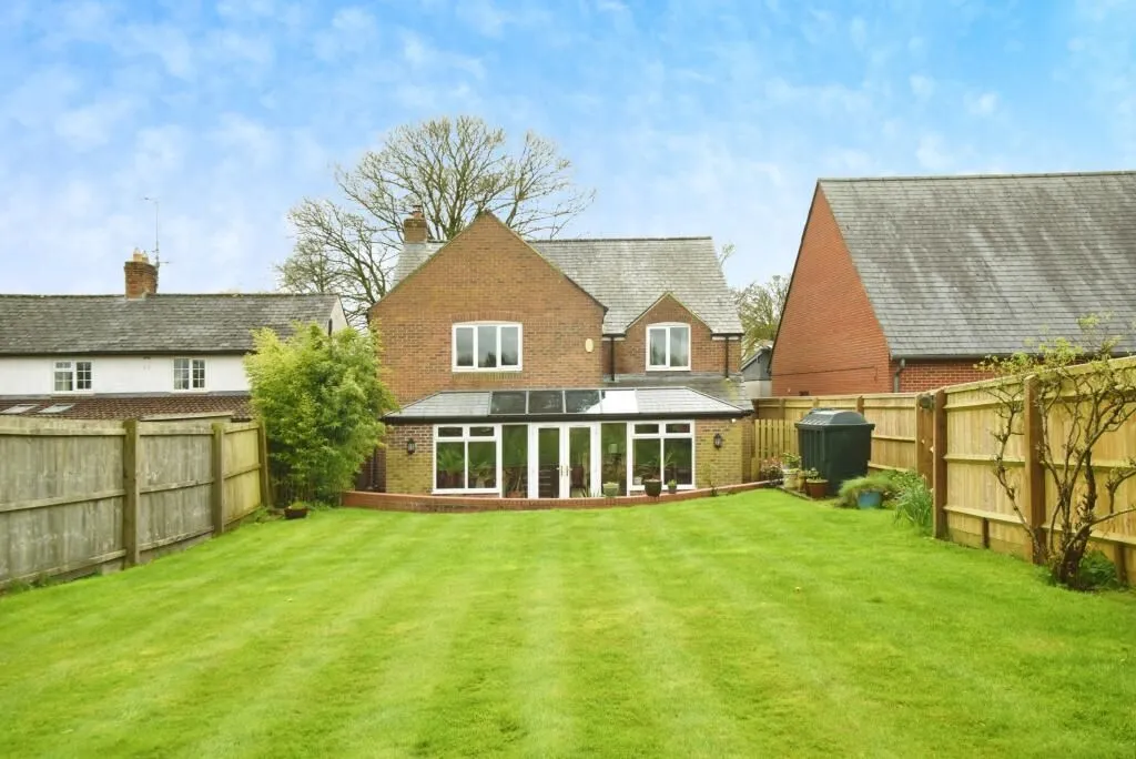 Broad Hinton, Swindon, Wiltshire, SN4 9PN - Online Auctions