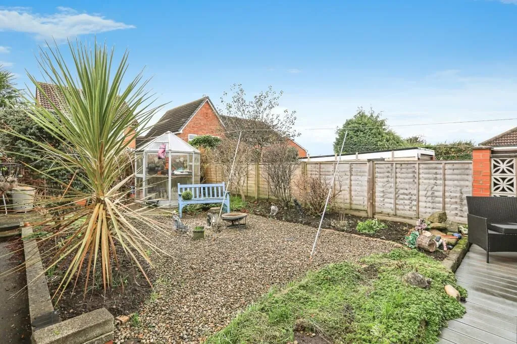 Leeds, West Yorkshire, LS15 8RP - Online Auctions