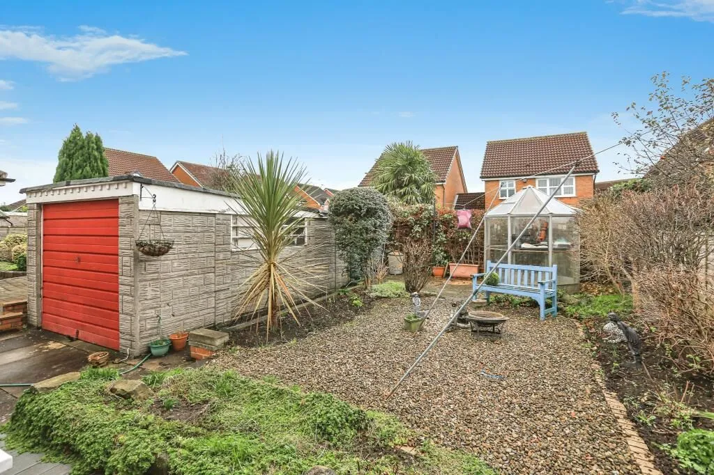 Leeds, West Yorkshire, LS15 8RP - Online Auctions
