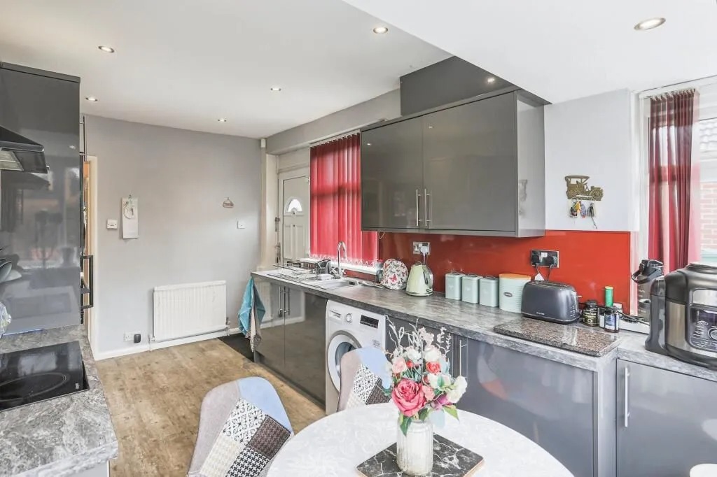 Leeds, West Yorkshire, LS15 8RP - Online Auctions