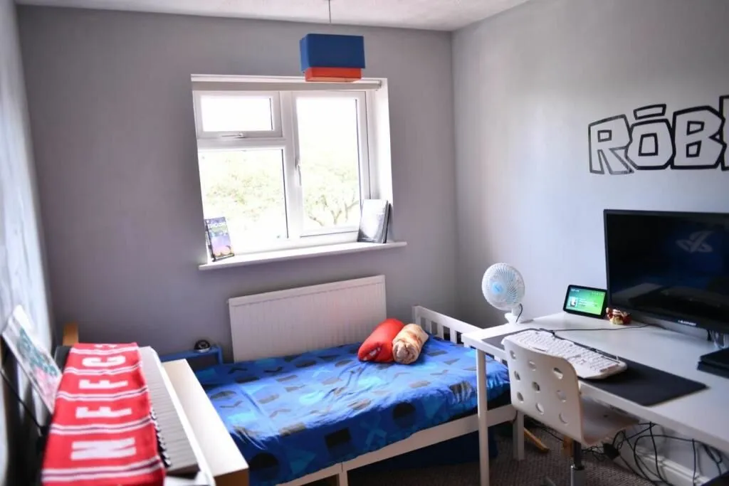 Long Eaton, Nottinghamshire, NG10 3QJ - Online Auctions