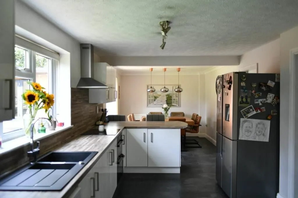 Long Eaton, Nottinghamshire, NG10 3QJ - Online Auctions