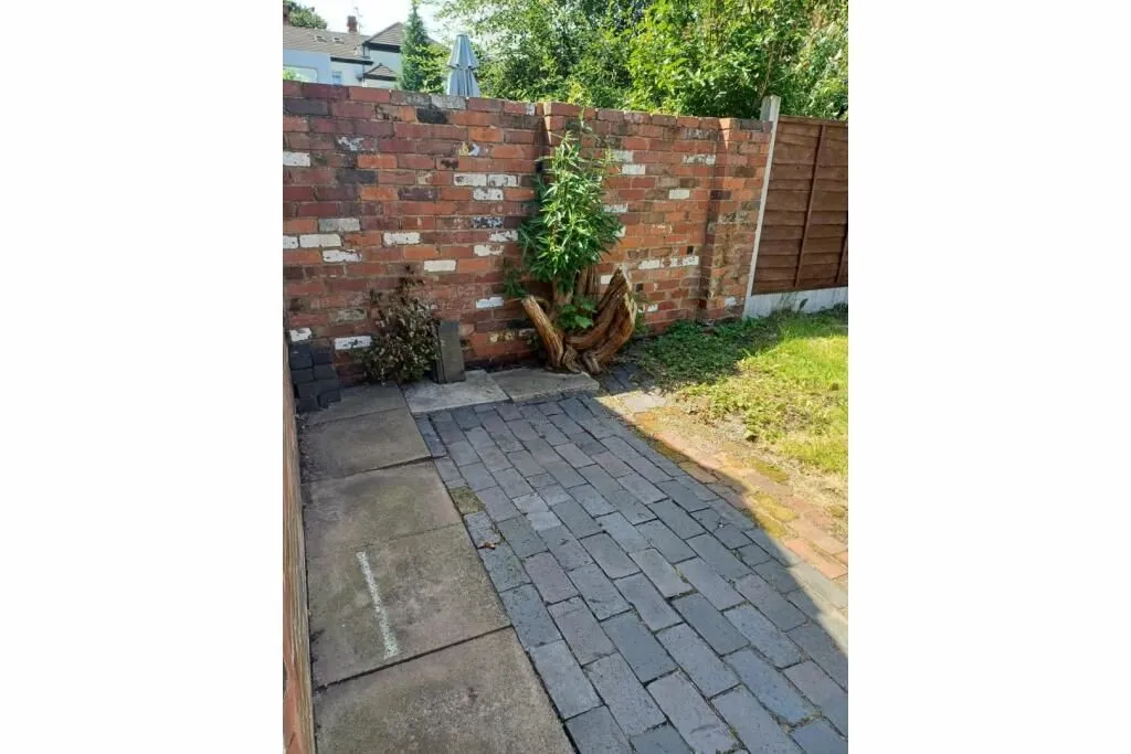 Kidderminster, Worcestershire, DY10 1SY - Online Auctions