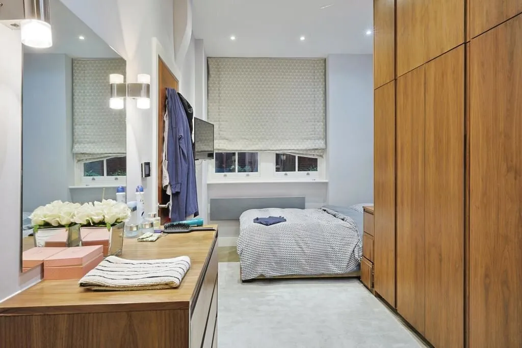 6-8 Maida Vale, London, W9 1TH - Online Auctions