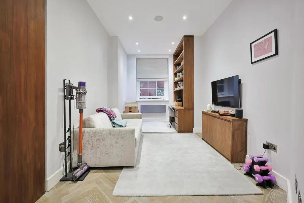 6-8 Maida Vale, London, W9 1TH - Online Auctions