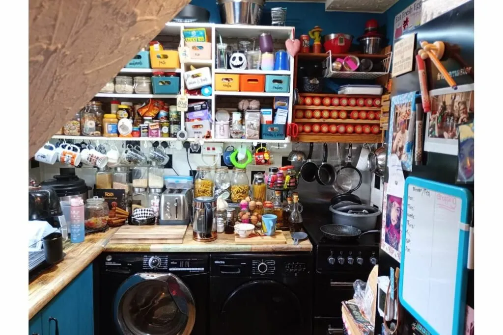 HOVE, Brighton & Hove, BN3 4LS - Online Auctions