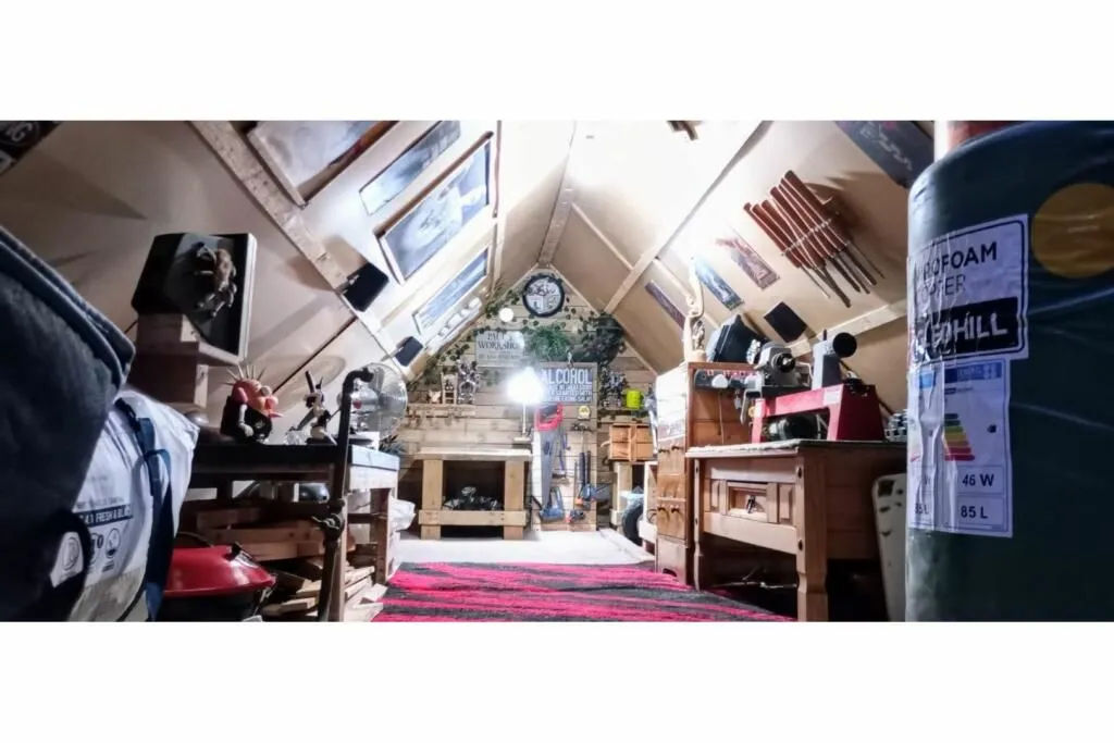 HOVE, Brighton & Hove, BN3 4LS - Online Auctions