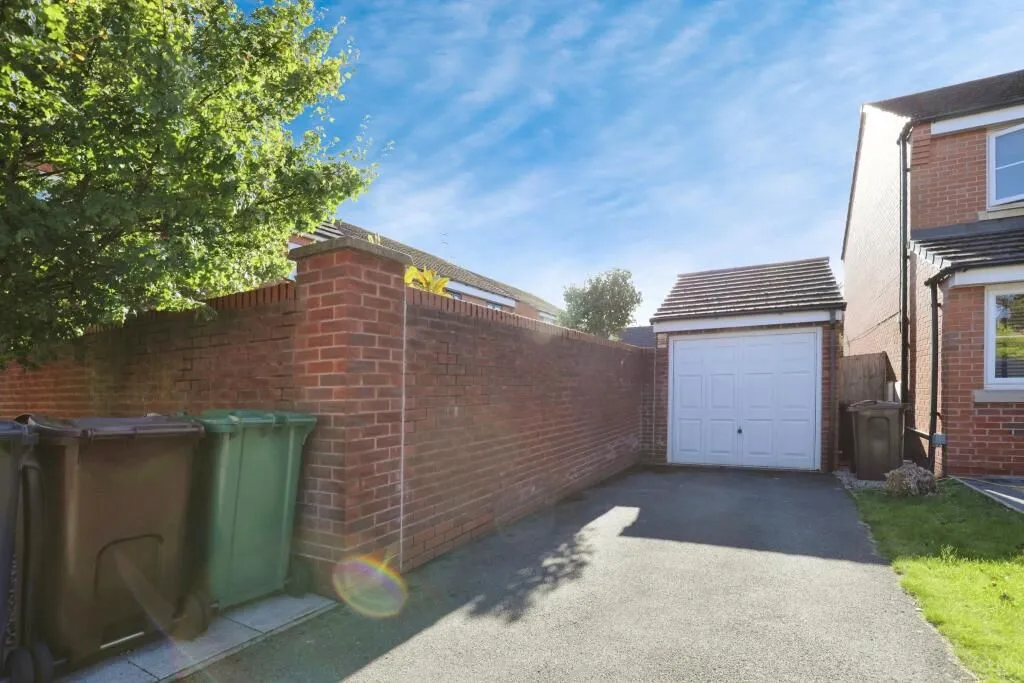 Bootle, Merseyside, L20 6GJ - Online Auctions