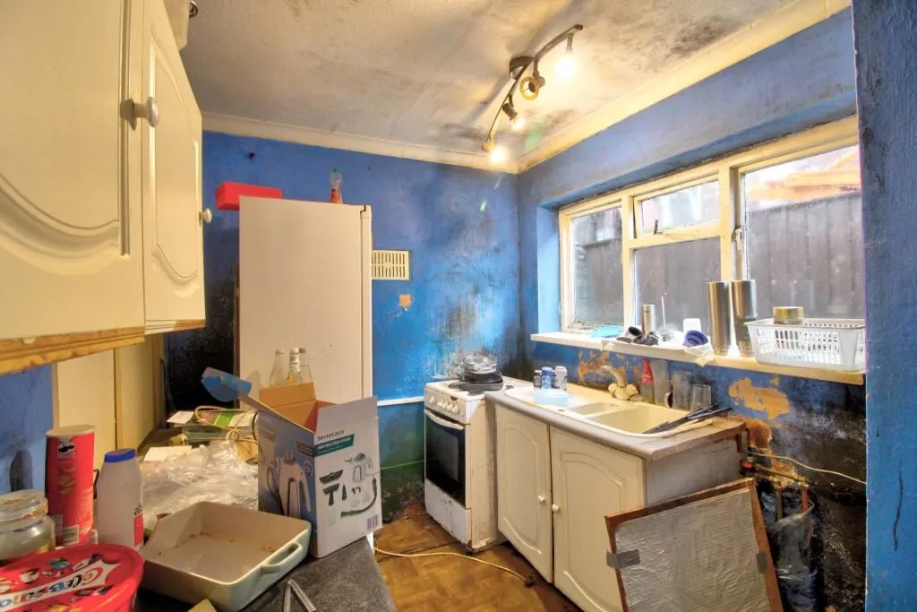 Tredegar, Gwent, NP22 4QT - Online Properties